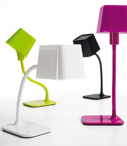 lampe de table / contemporaine / en acier / en polycarbonate