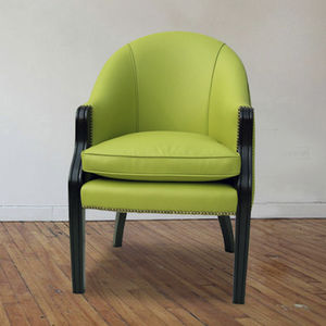 chaise classique / tapissée / en cuir / verte