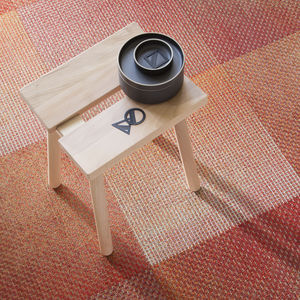moquette en dalles / tuftée / bouclée / structurée
