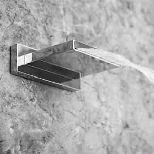 pommeau de douche mural / rectangulaire / cascade