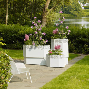 jardinière en acier / contemporaine