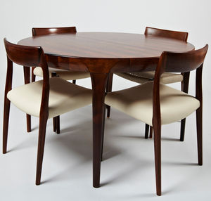 table à manger design scandinave / en bois de rose / ronde / ovale