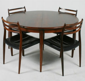 table à manger design scandinave / en bois de rose / ronde / ovale