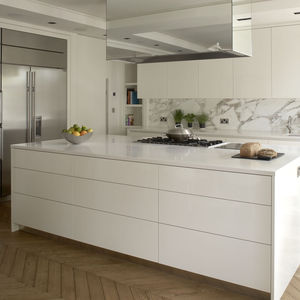 cuisine contemporaine / en inox / en stratifié / avec îlot
