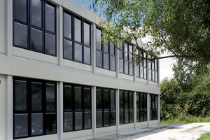 bâtiment modulaire / préfabriqué / en acier / pour bureau