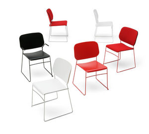 chaise visiteur contemporaine / tapissée / empilable / à tablette