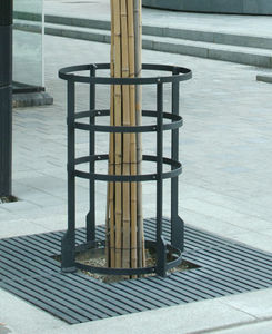 corset d'arbre en acier