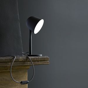 lampe de table / contemporaine / en métal / à LED