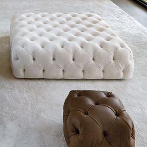 ottoman contemporain / en cuir / carré / d'intérieur