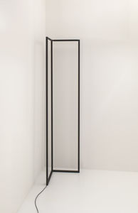 lampe sur pied / design minimaliste / en aluminium / en polycarbonate