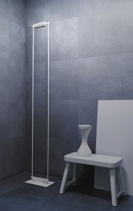 lampe sur pied / design minimaliste / en aluminium / en ABS