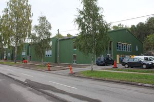 bâtiment préfabriqué / en bois / pour installation sportive / contemporain