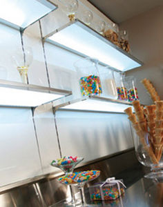 etagere murale eclairee