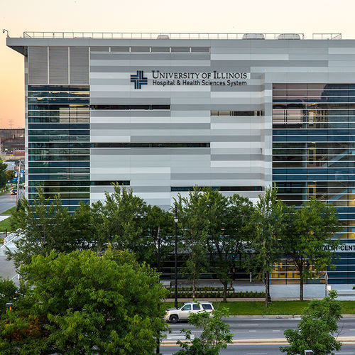 Bardage En Panneaux MILE SQUARE HEALTH CENTER Arconic Architectural