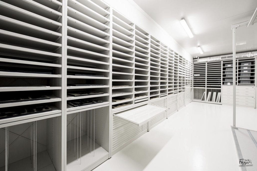 Rayonnage mobile grille à tableaux / pour stockage / pour musée / pour