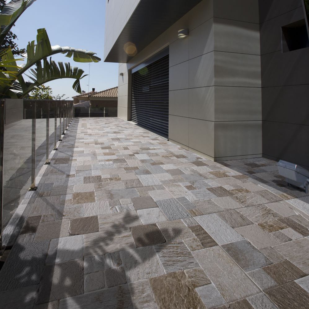 Carrelage d'extérieur - CAMPUS - SALONI CERAMICA - au sol / en grès