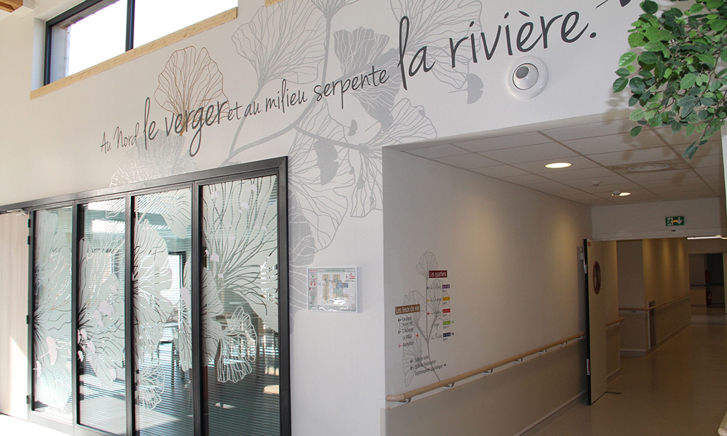 Sticker mural sur mesure / pour établissement public EHPAD RICHWILLER