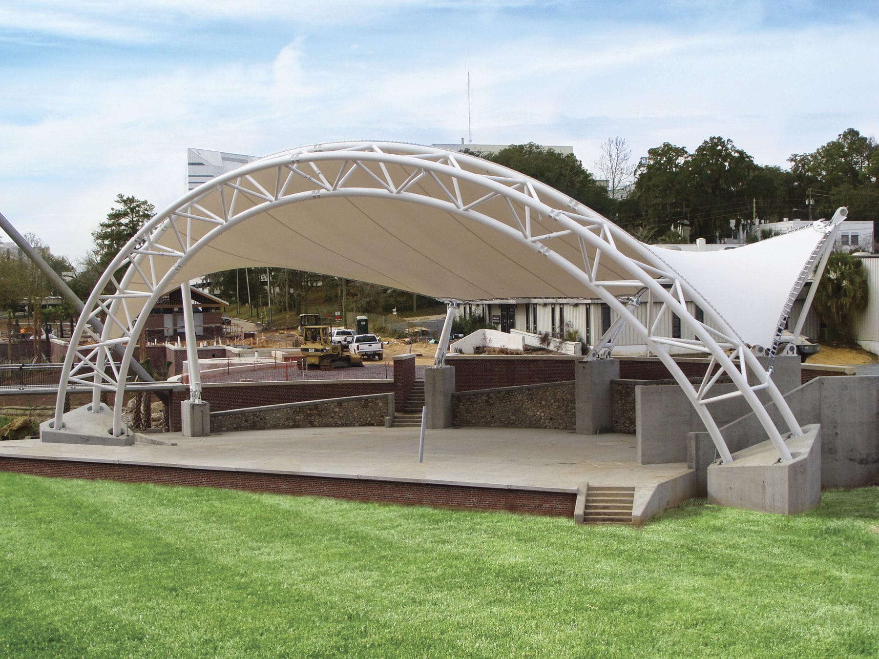 Membrane architecturale en PTFE MERIDIAN AMPHITHEATER AT CASCADES PARK FabriTec Structures