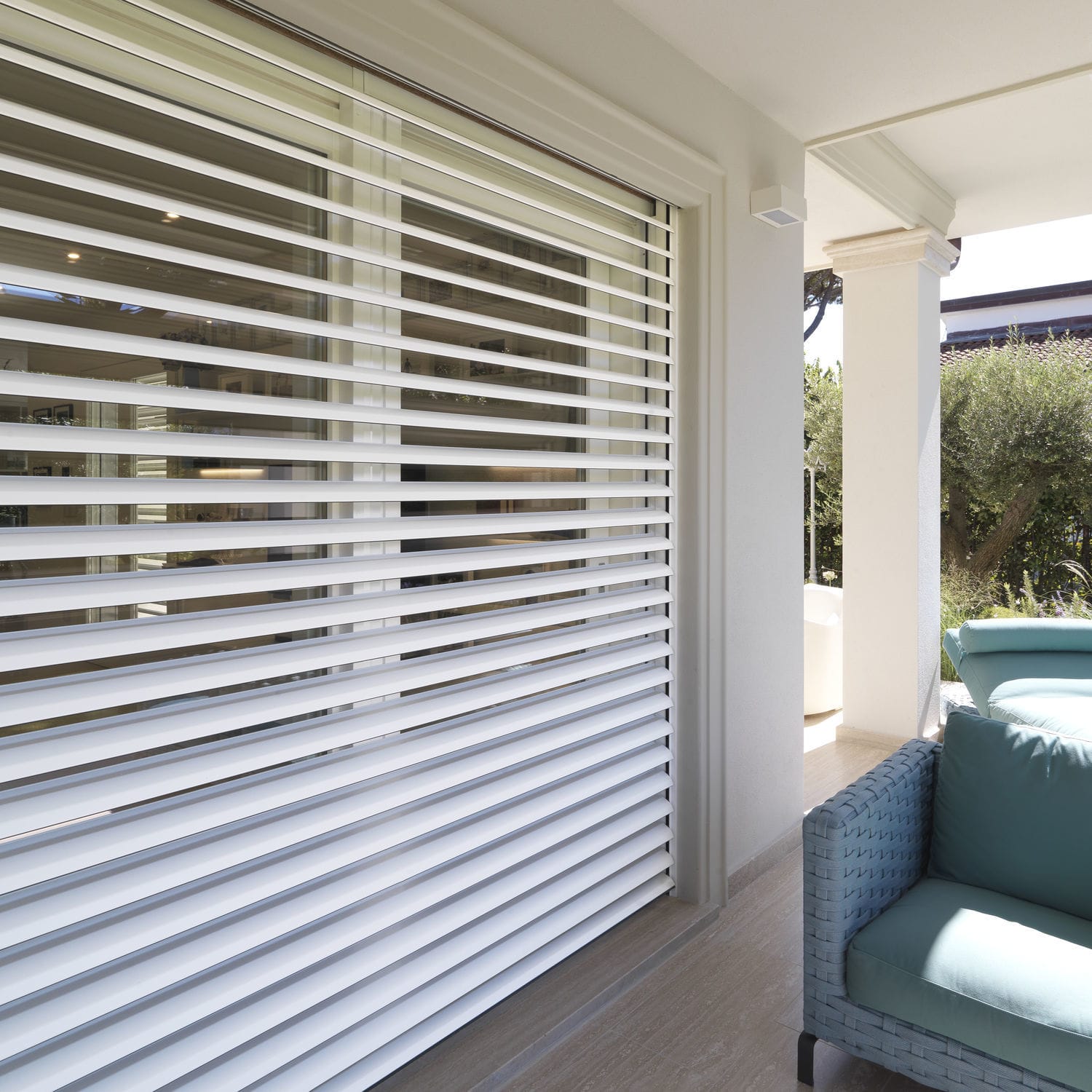 Store Vénitien Aluminium Sur Mesure - Lamelles 25 Mm | Pour Fenêtre Ou Porte | Personnalisable Jusqu'à 2m