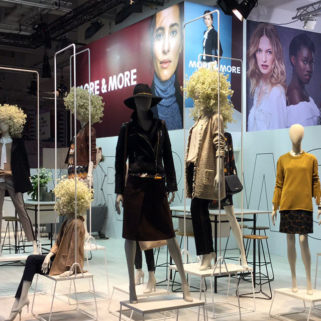 Mannequin de vitrine femme HERITAGE GENESIS MANNEQUINS réaliste