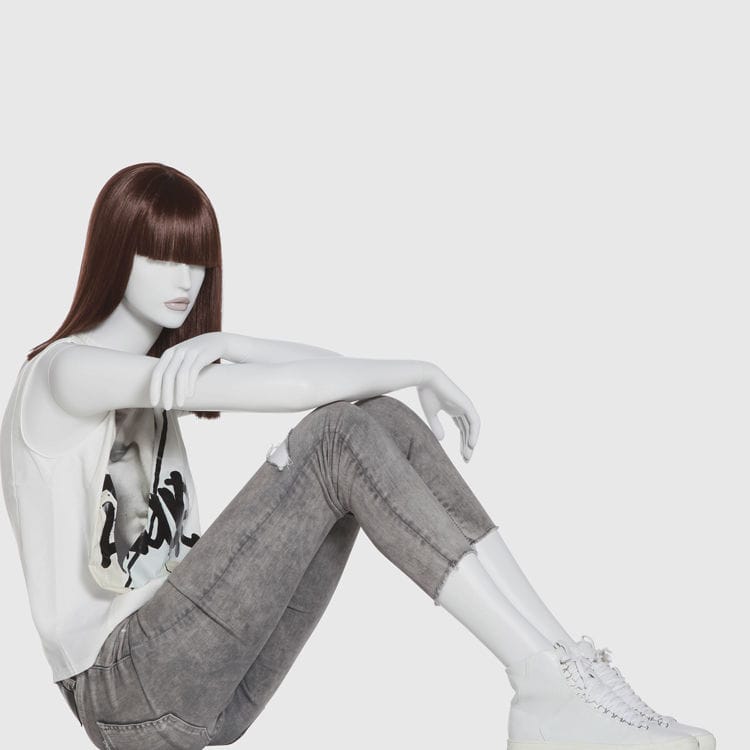 Mannequin de vitrine femme 83 ABSOLUTE WINDOW FRANCE réaliste