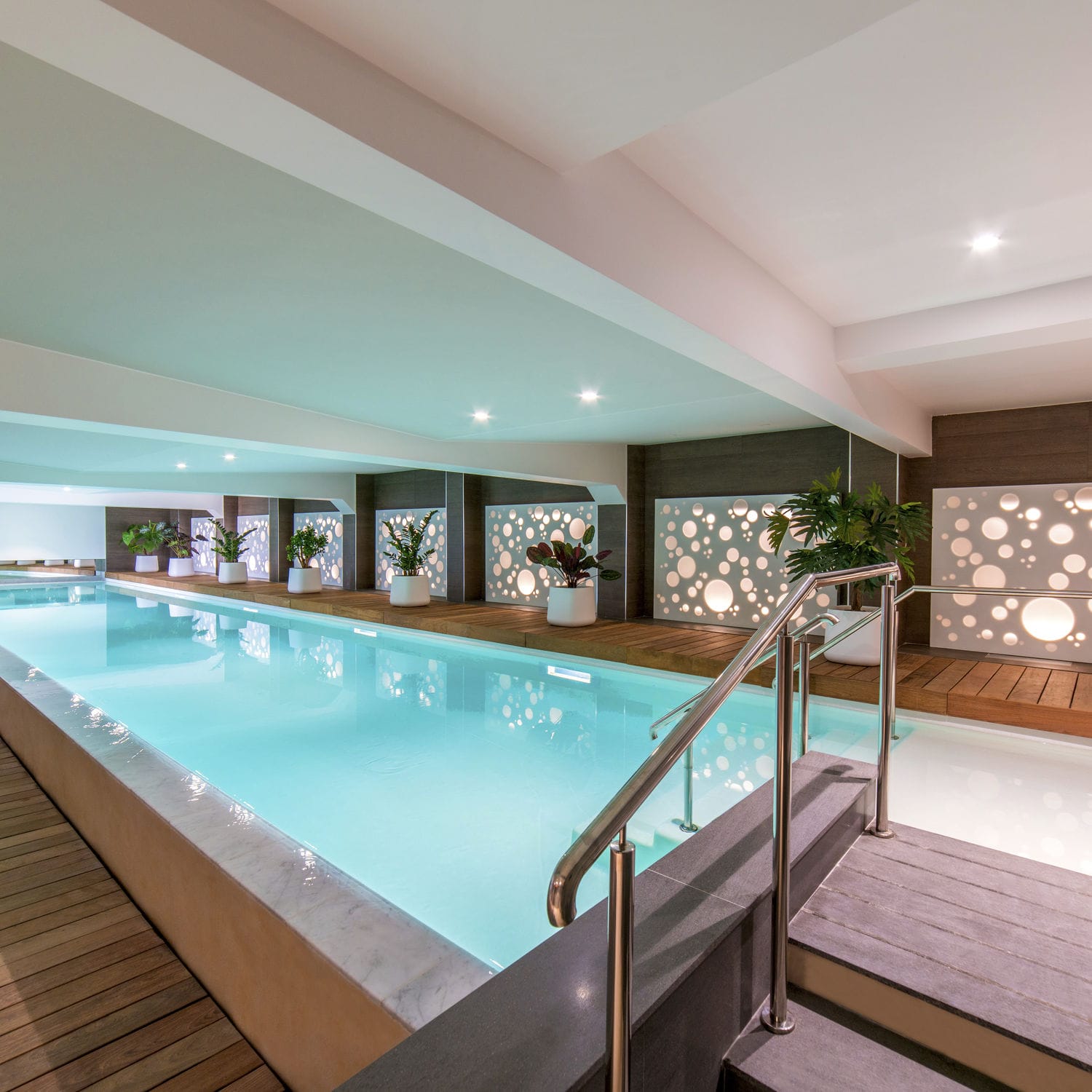 Piscine sur mesure - D’INTÉRIEURE - Diffazur Piscines - d'intérieur ...