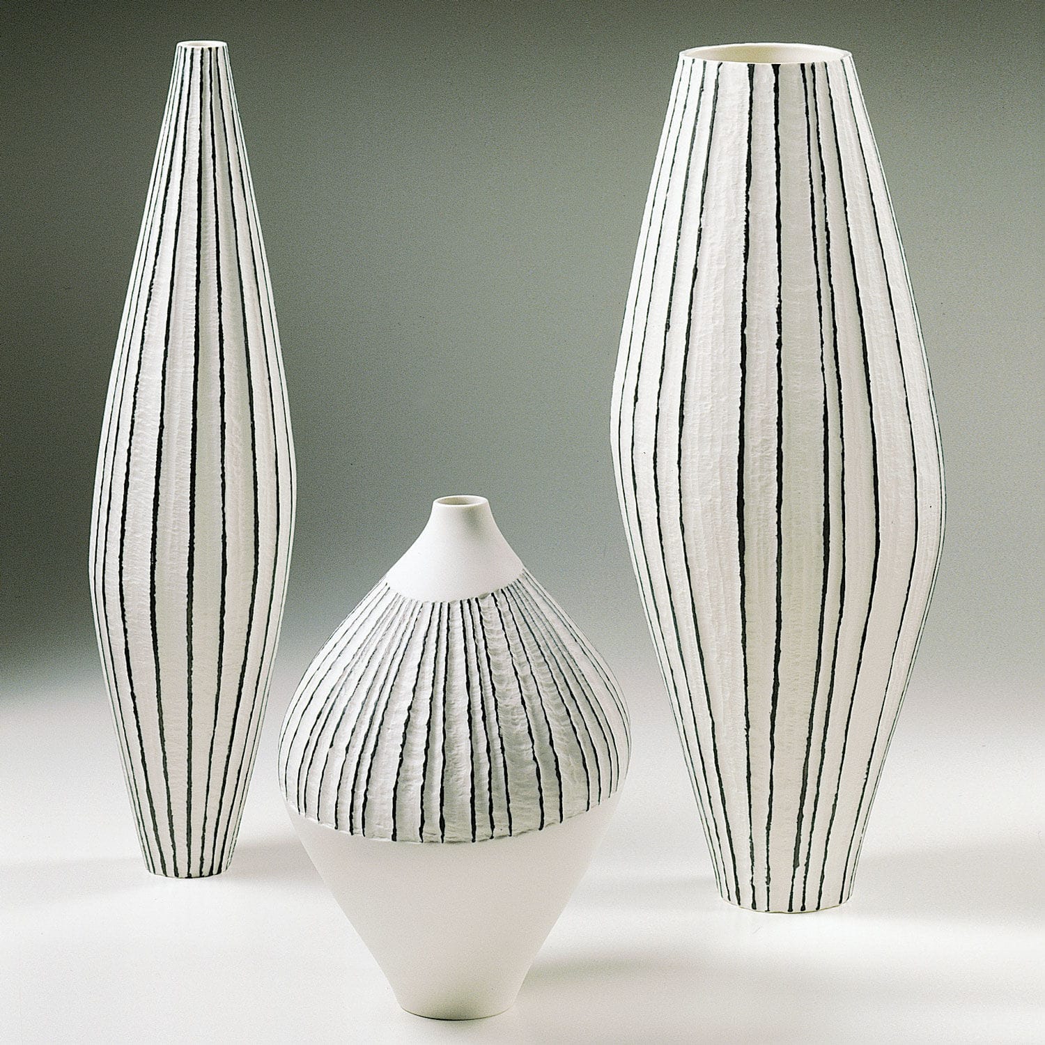 Vase contemporain BS2003 H / B2003 H / PF2003 H FOS CERAMICHE en porcelaine Vase contemporain BS2003 H / B2003 H / PF2003 H FOS CERAMICHE en porcelaine