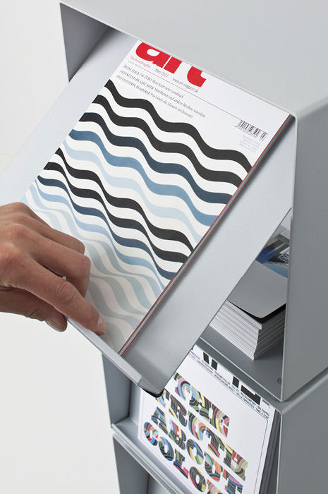 Porte-brochures SUMTree Métal Et Verre - Support A4 Doré - Pour Comptoir, Bureau, Restaurant - 23x8x23.8cm