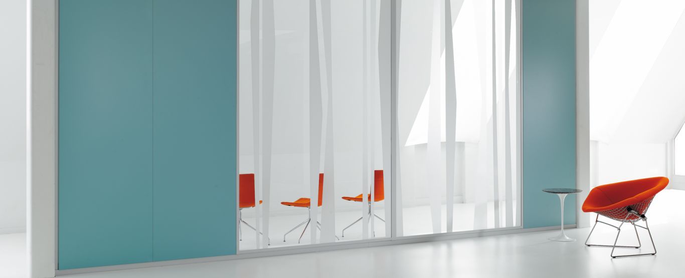 Cloison amovible SYNCHRONE Clestra Hauserman en métal / vitrée