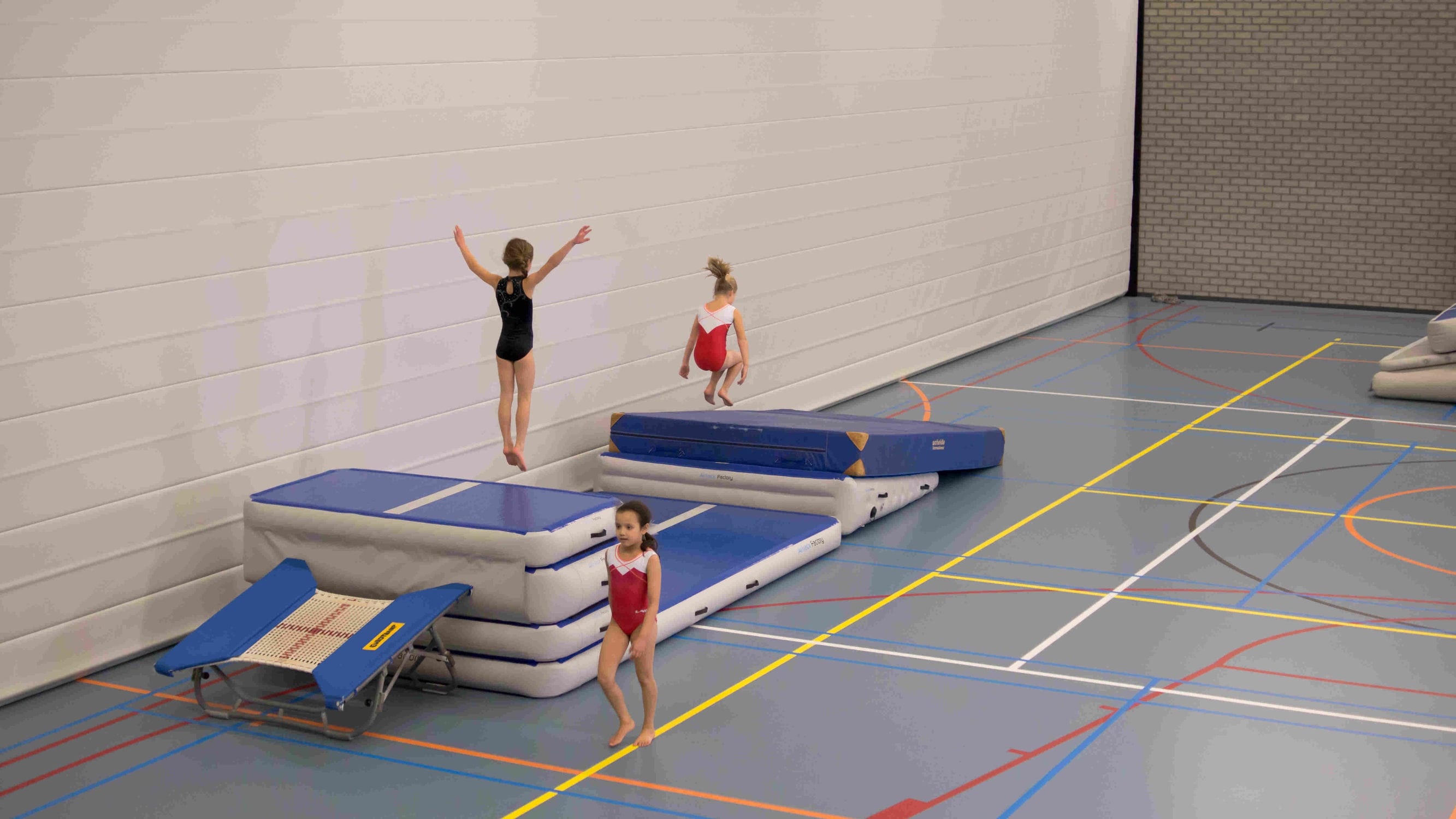 Trampoline de gymnastique MSAIRJUMPY Modugame MG Sport