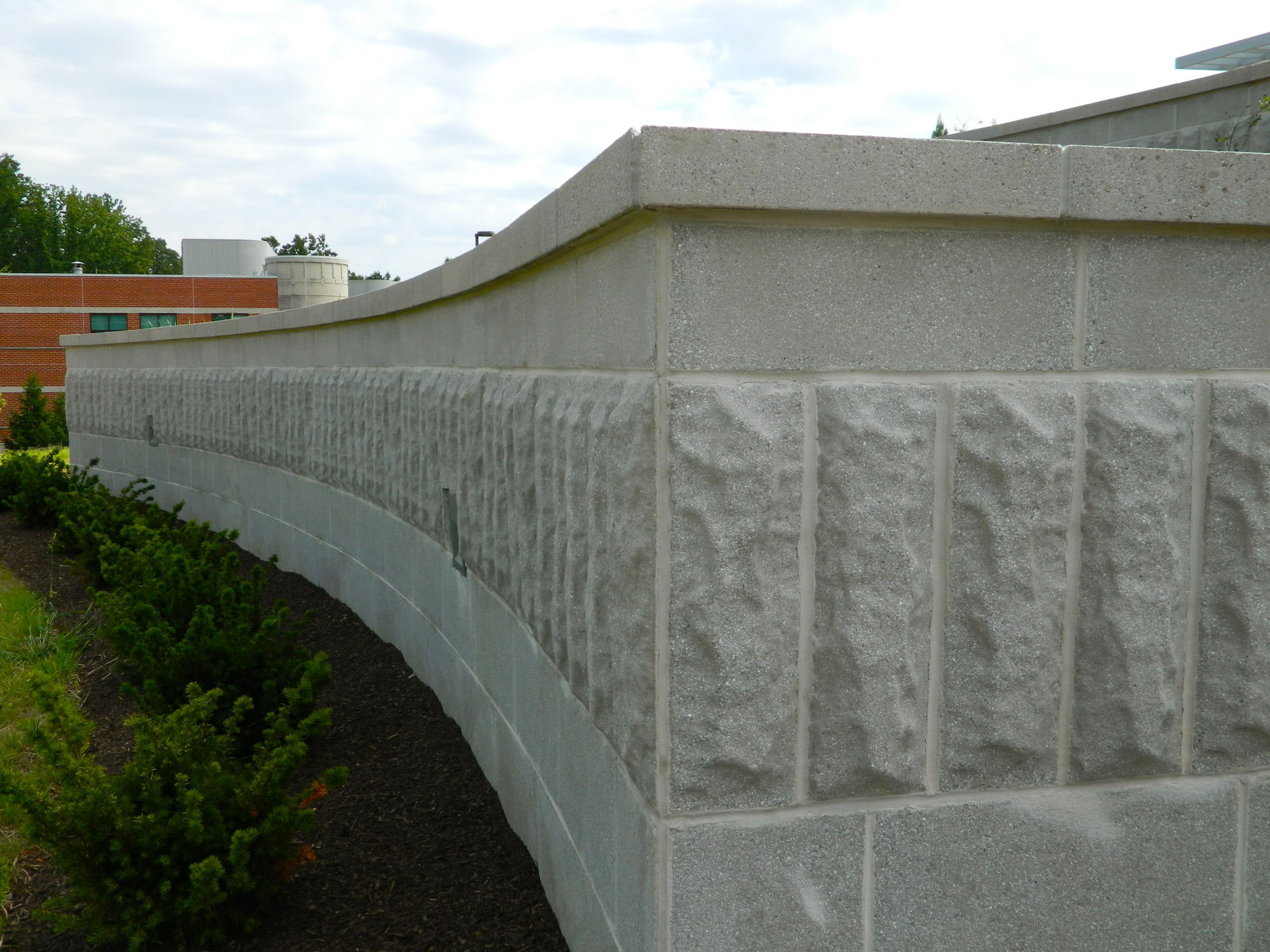 Bloc de béton aspect pierre / plein / pour clôture de jardin / pour mur