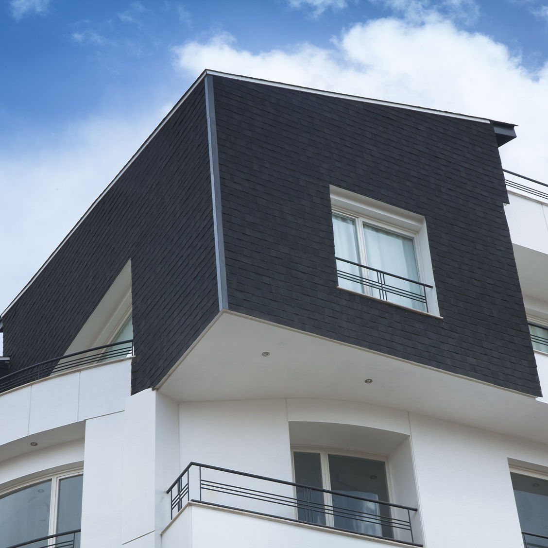 Bardeau Euroclasse E CAMBRIDGE XTREME 9.5° IKO pour toiture / mur