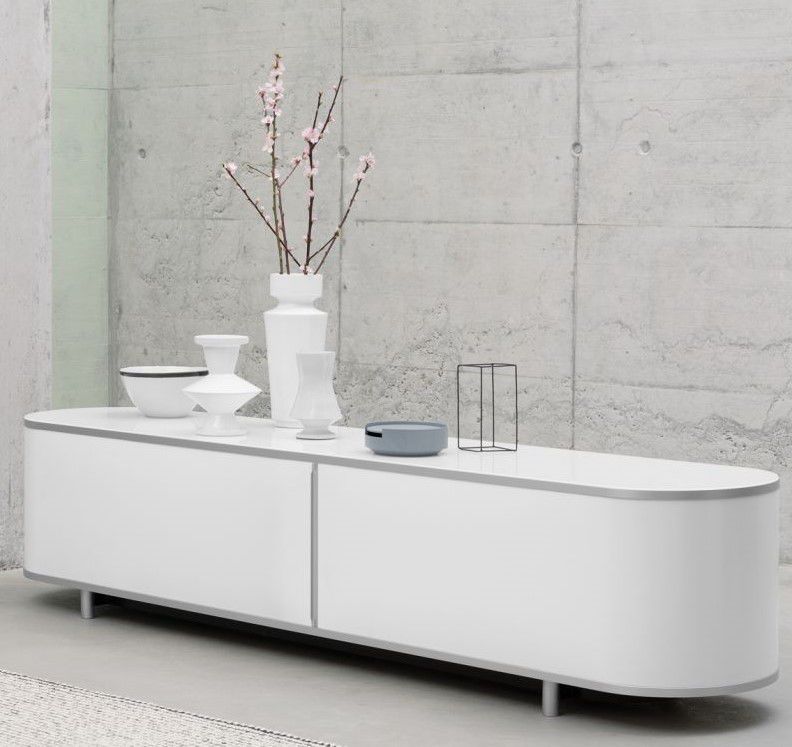 Buffet contemporain 44 LONGBOARD Wogg en bois laqué / en verre