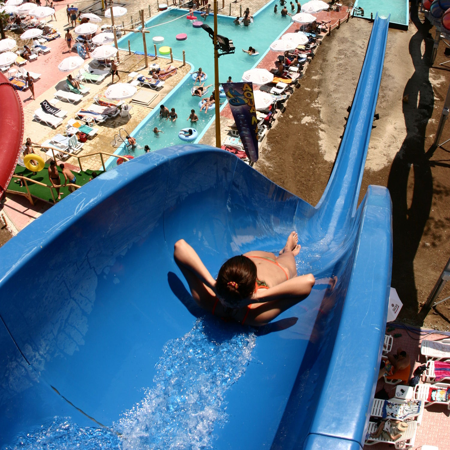 Toboggan droit FREEFALL Van Egdom pour parc aquatique / à grande
