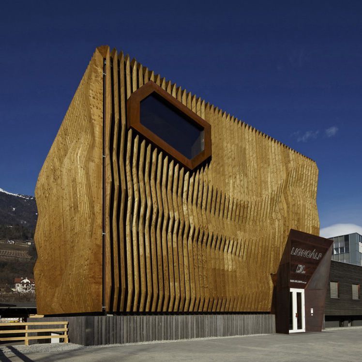 Bâtiment préfabriqué - LIGNOALP OFFICE BUILDING - Stora Enso - en bois