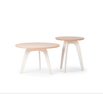 Table basse contemporaine / en bois / avec...