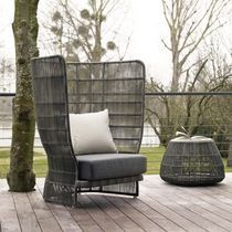Table d'appoint contemporaine / en fibres...