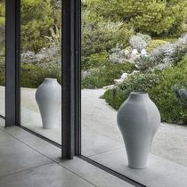 Vase contemporain / en céramique / à poser...