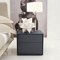 Table de chevet contemporaine / en MDF /...