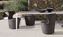 Table contemporaine / en CristalPlant® /...