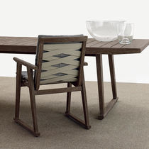 Chaise contemporaine / en tissu / avec piètement...