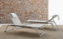 Bain de soleil contemporain