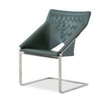 Chaise contemporaine / en cuir / avec piètement...