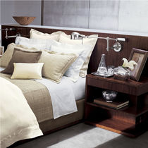 Table de chevet contemporaine / en noyer...
