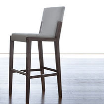 Chaise de bar contemporaine / en hêtre /...