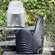 Chaise de jardin contemporaine / en polyuréthane...