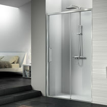 Cabine de douche en verre / en aluminium...