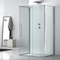 Cabine de douche en verre / en aluminium...