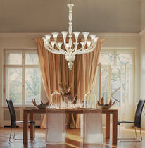 Lustre classique / en verre / 6 ampoules...