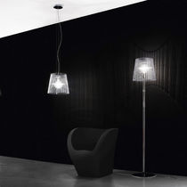 Lampe sur pied / en métal chromé / en verre...